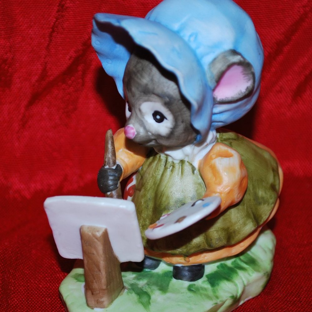 Vintage NARCROSS Matilda Mouse Painting Figurine R